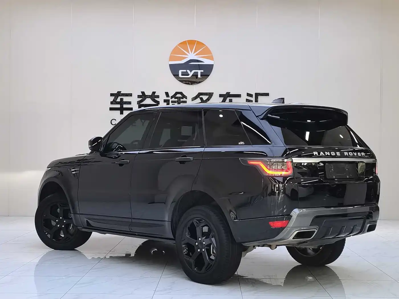 Фото 5 - Land Rover Range Rover Sport PHEV
