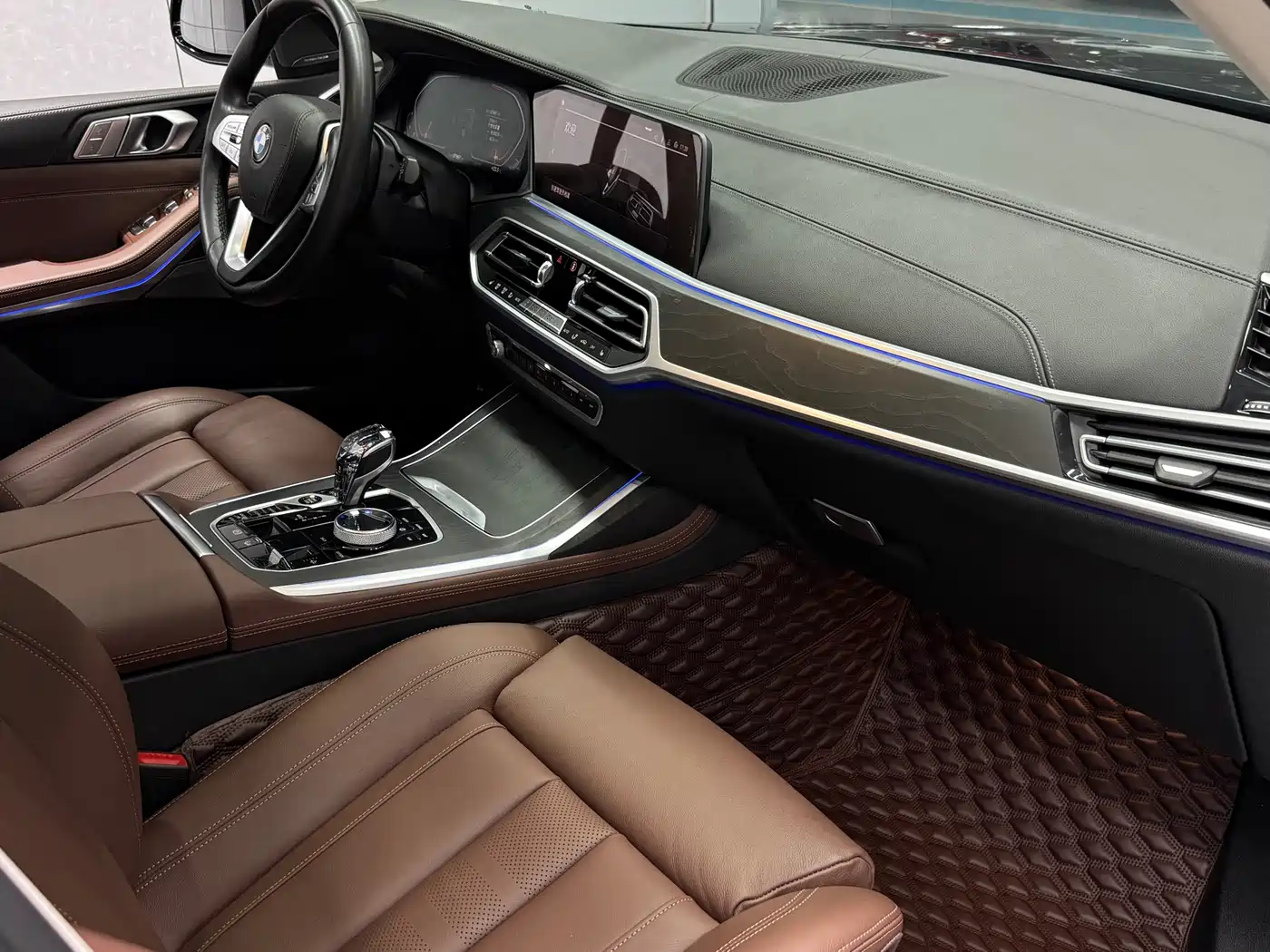 BMW X7 2020 xDrive40i Leading Luxury Package фото 21