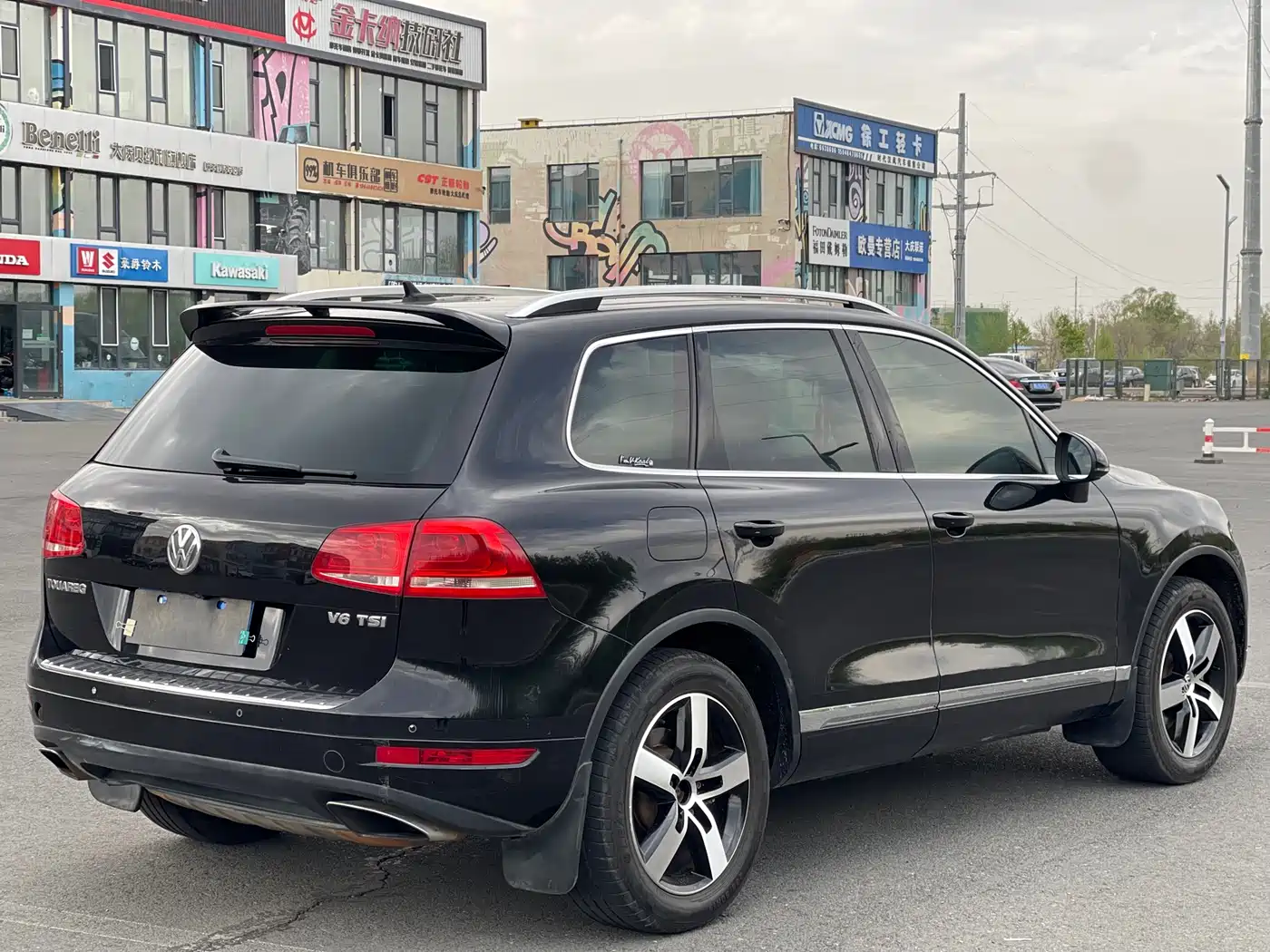 Volkswagen Touareg 2011 3.0TSI Luxury фото 4