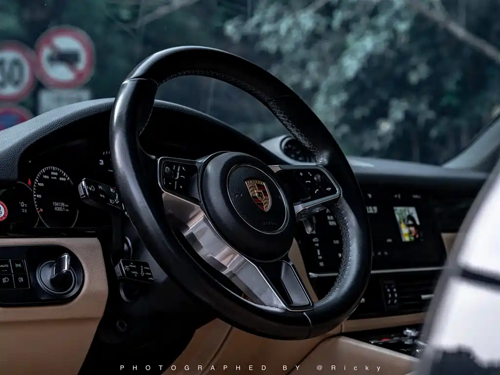 Porsche Cayenne 2018 Cayenne 3.0T фото 4