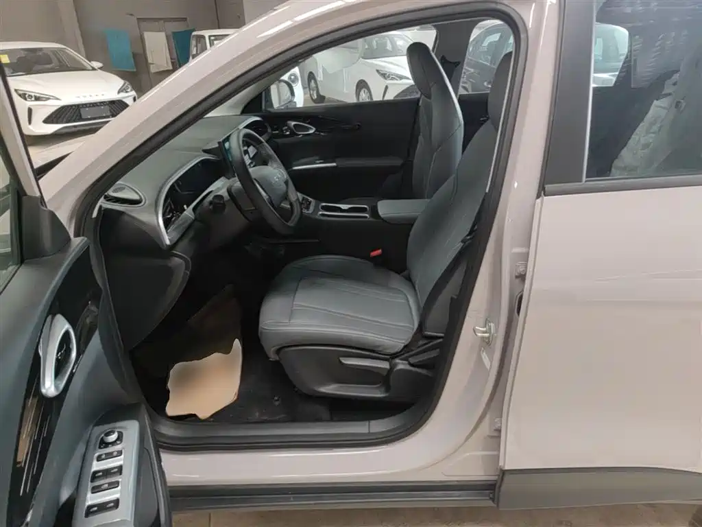 Geely Galaxy Starry Wish 2026 Edition 310km Youth Version фото 15