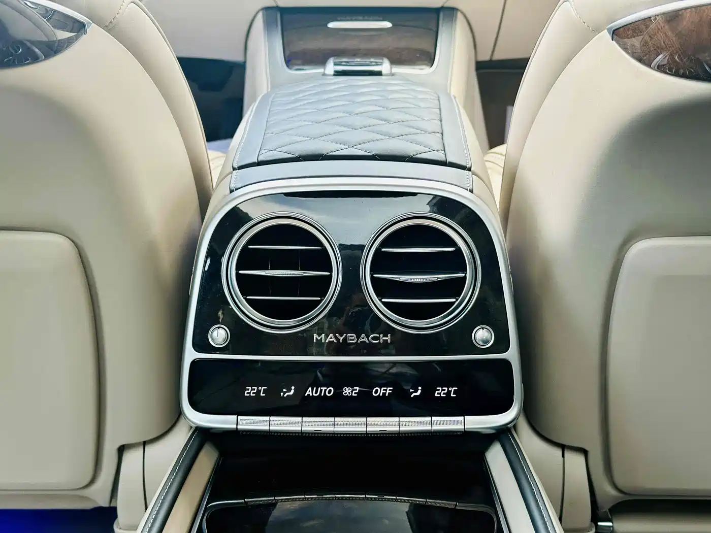 Mercedes-Benz Maybach S-Class 2017 S 600 фото 15