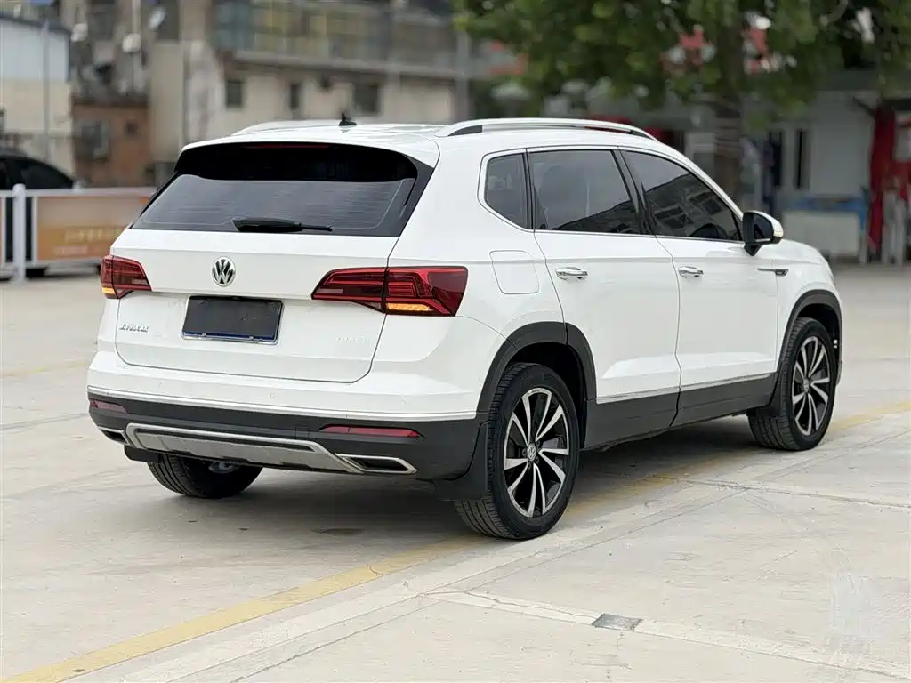 Volkswagen Tharu 2020 330TSI 4WD Luxury Edition China VI фото 9