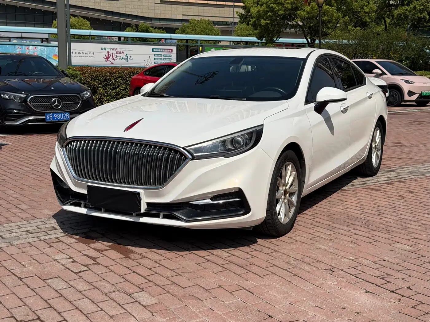 Hongqi H5 2019 30TD Style Edition