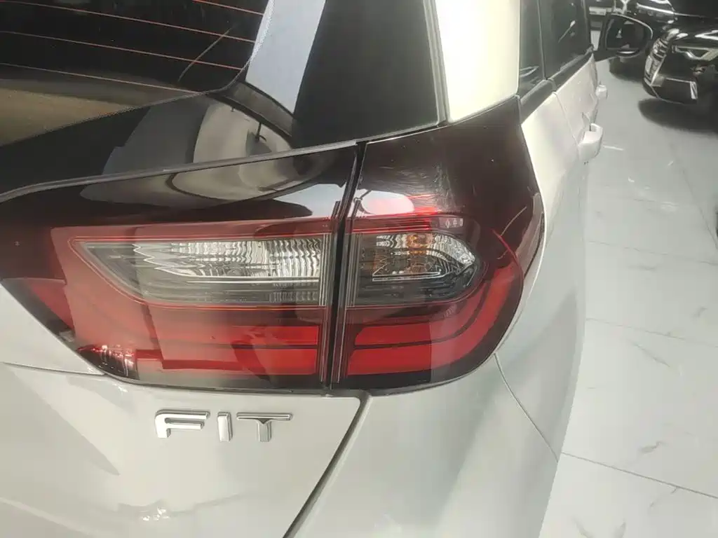 Honda Fit 2024 2023 1.5L CVT Trend Edition