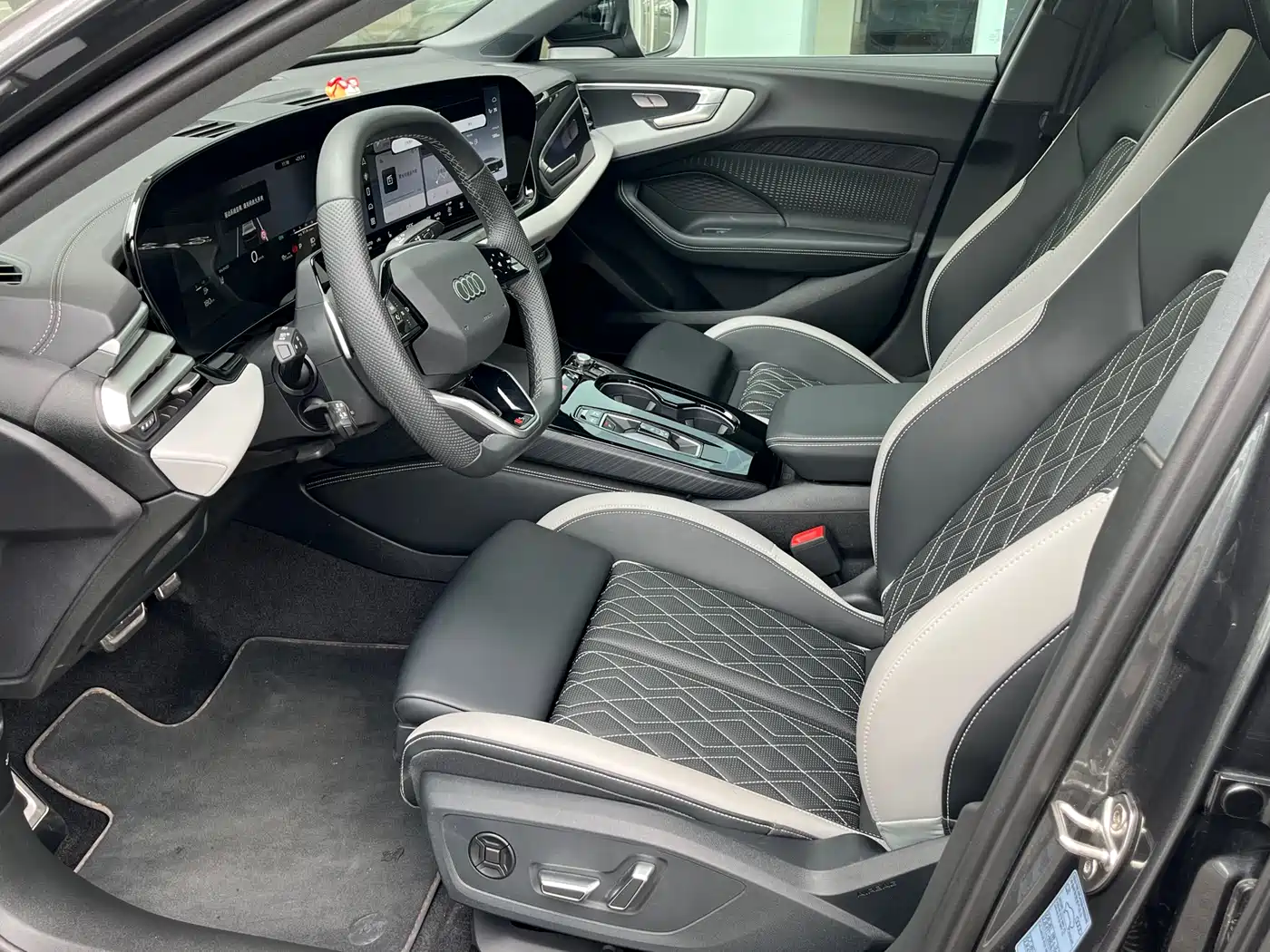 Audi A5L 2025 2.0T Sport Edition Plus фото 10