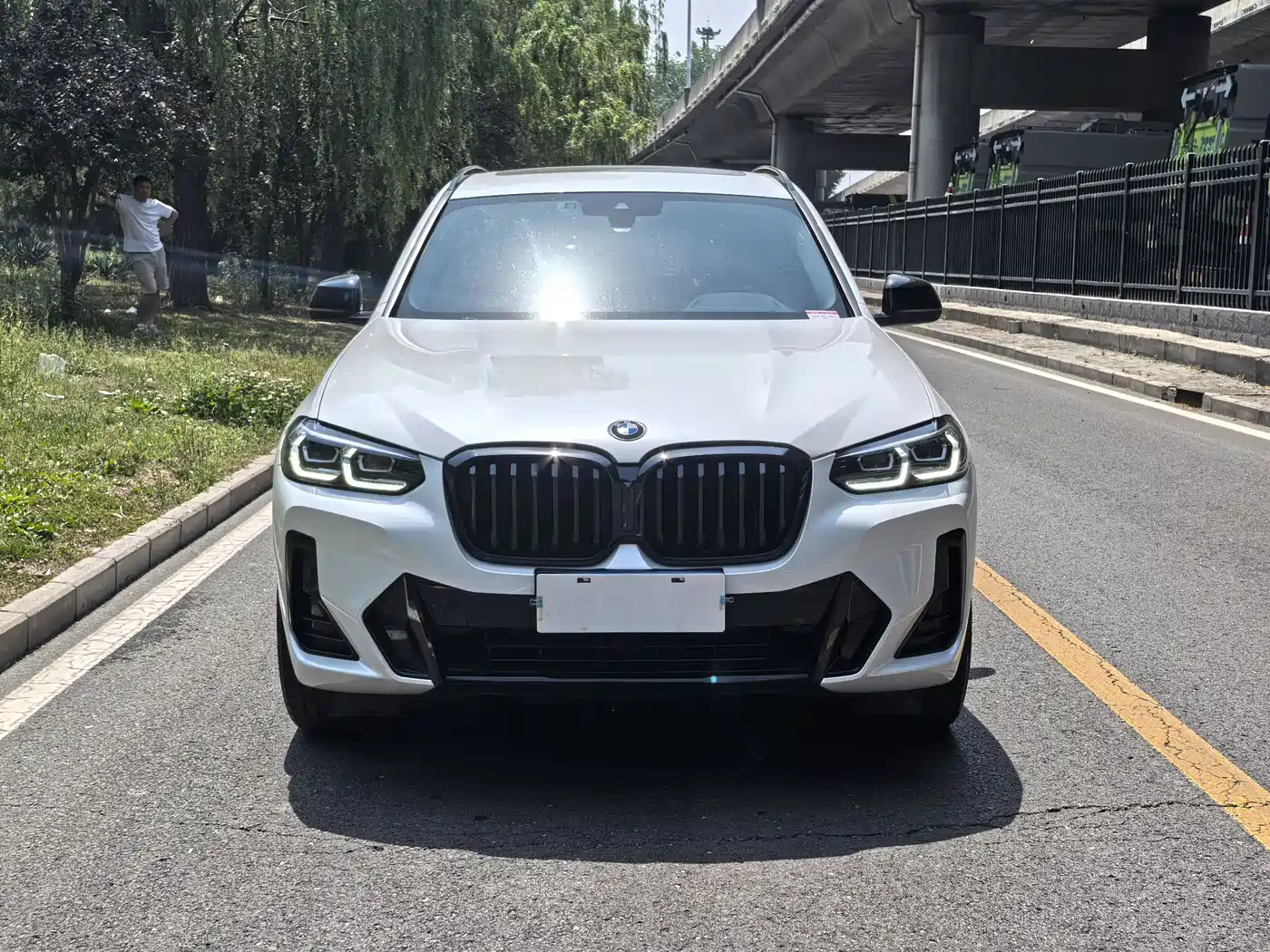 BMW X3 2022 xDrive30i Leading M Night Package фото 2