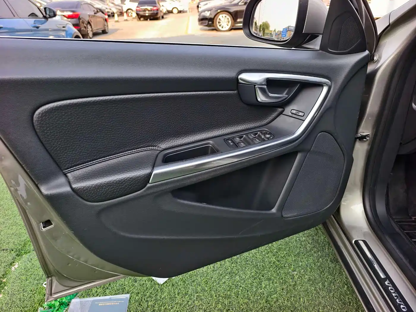 Volvo V60 2013 2013 T5 Prestige Edition