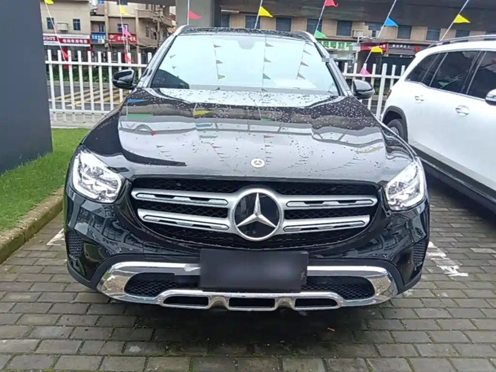 Mercedes-Benz GLC 2022 Facelift II GLC 260 L 4MATIC Sport Model фото 3