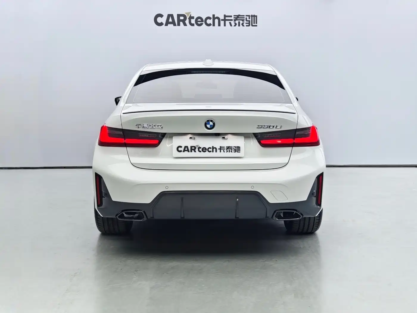 BMW 3 Series 2024 330Li M Sport Shadowline Package фото 5
