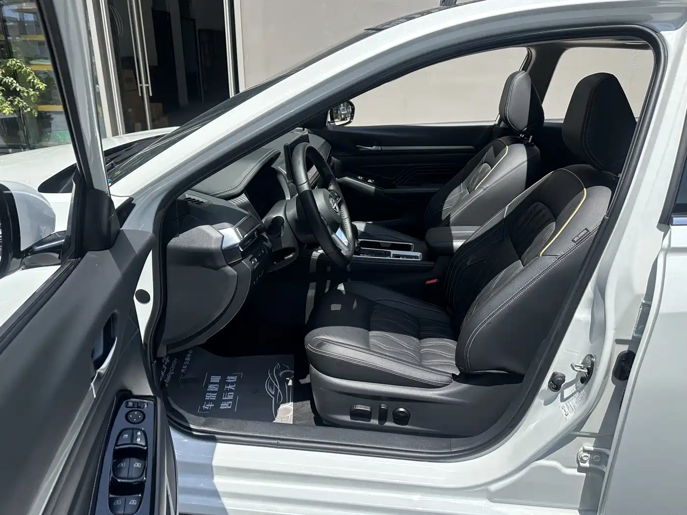 NISSAN TEANA