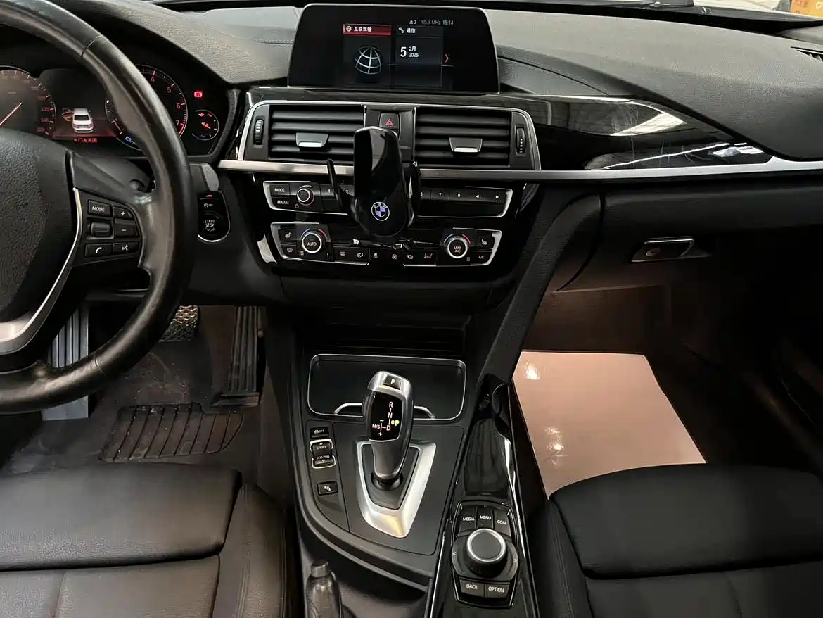 BMW 3 Series 2018 320Li Leading Luxury Package фото 10