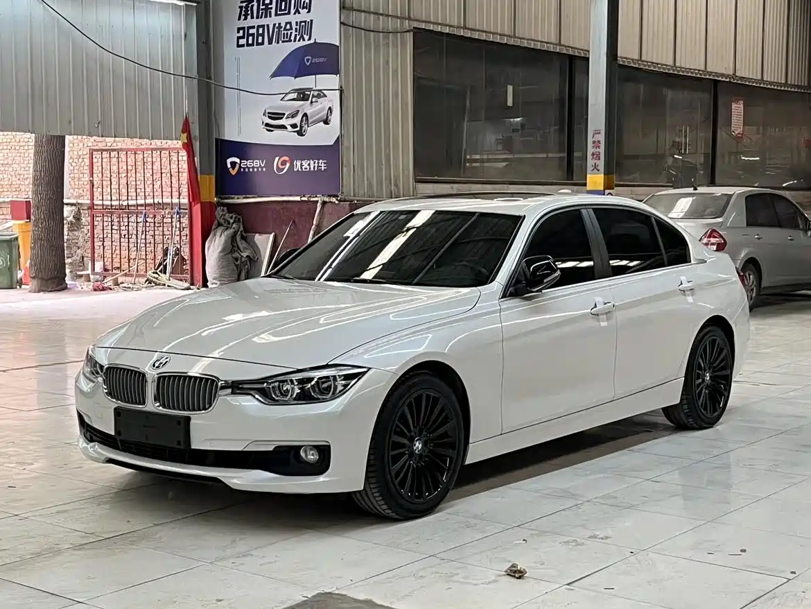 BMW 3 Series 2018 320Li Leading Luxury Package