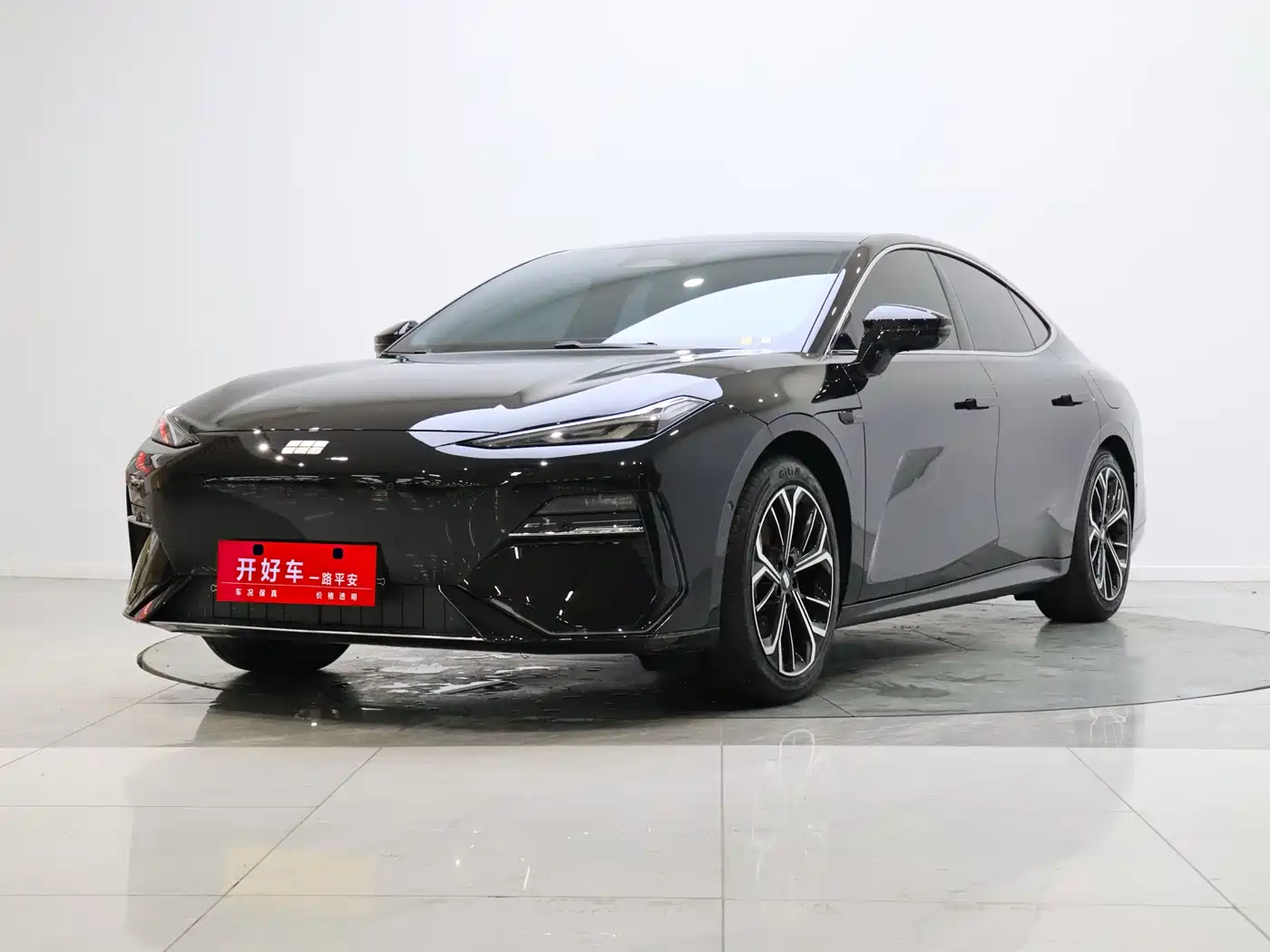 GEELY GALAXY GALAXY E8