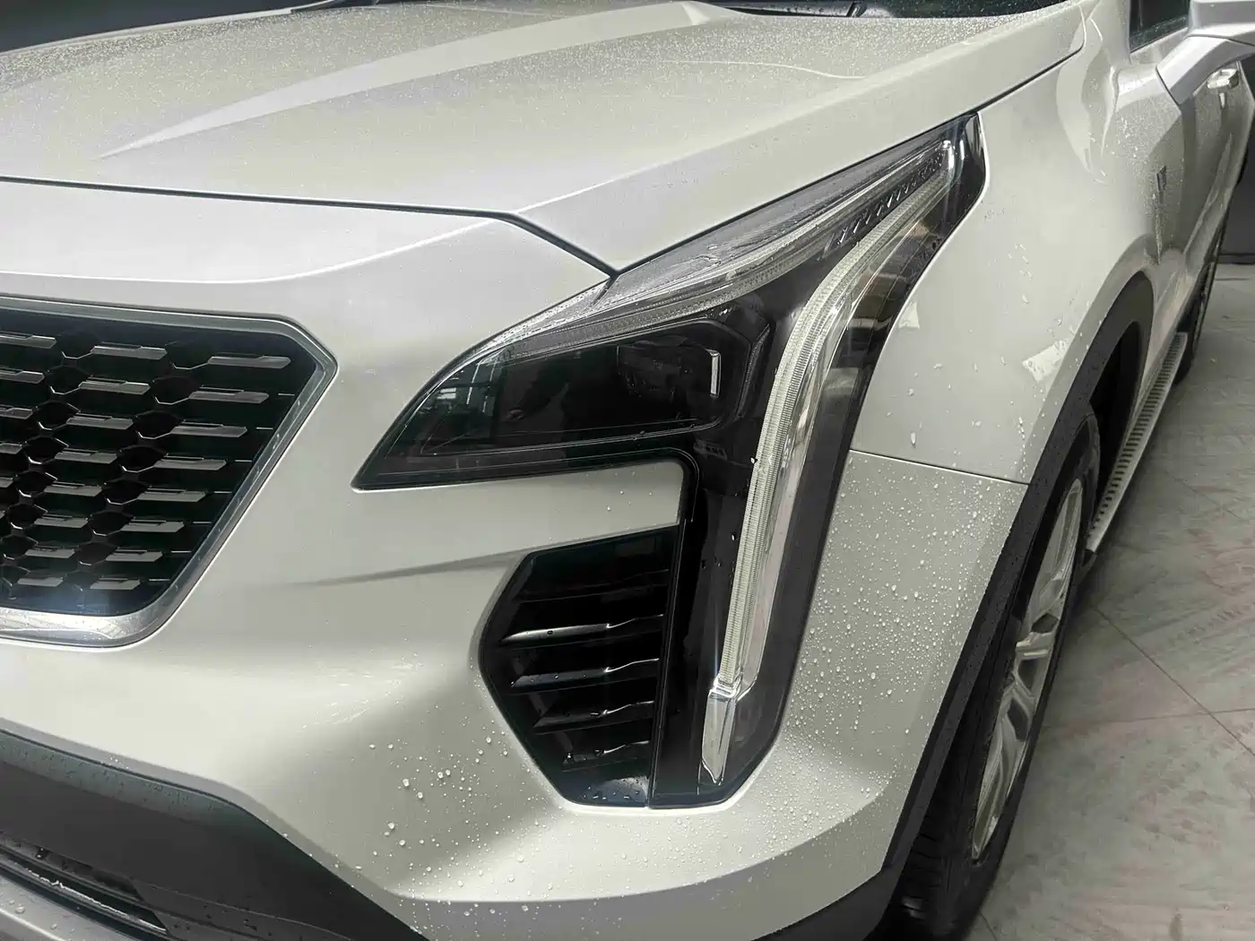 CADILLAC XT4