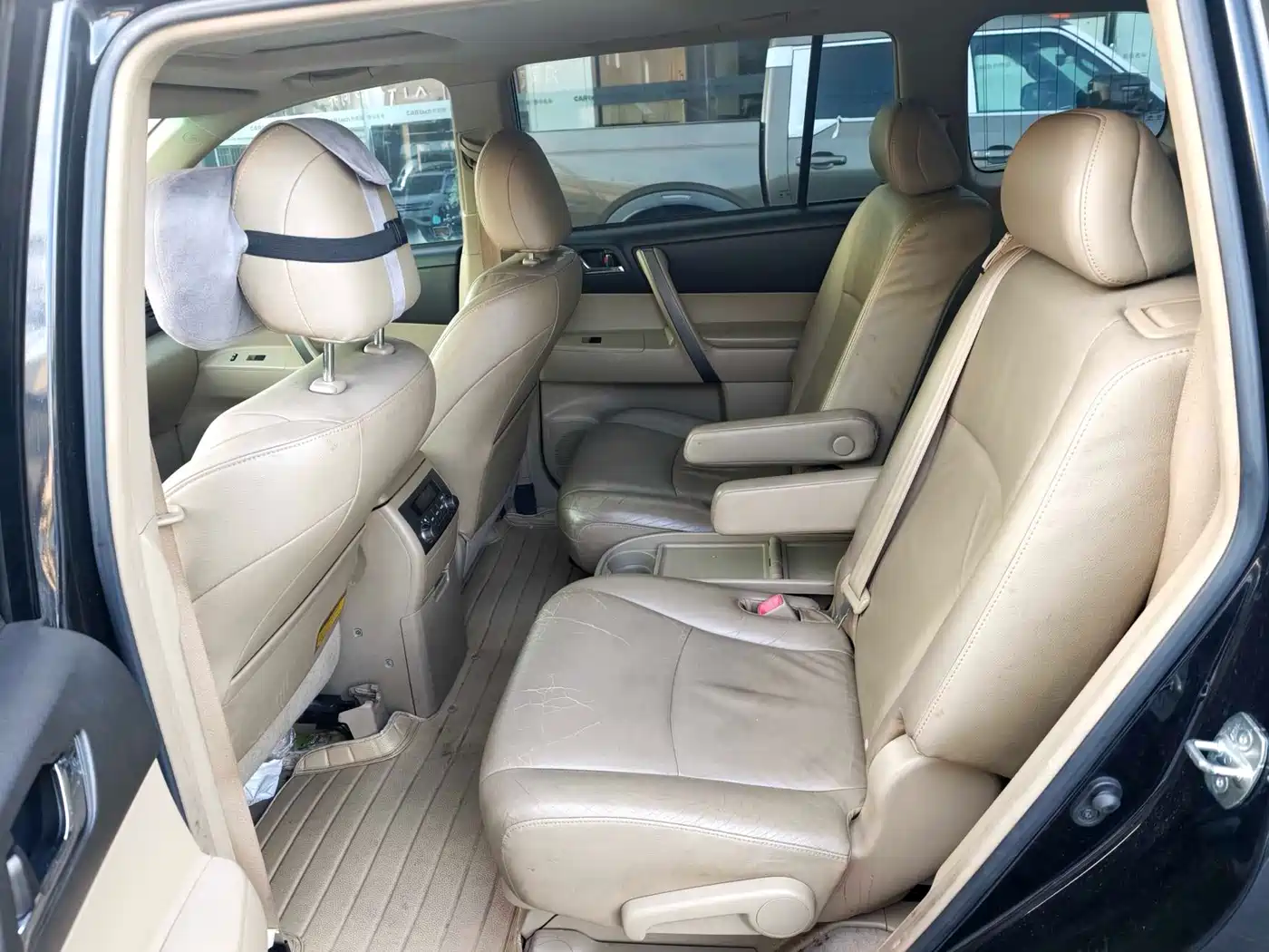 Toyota Highlander 2010 2011 2.7L 2WD 7-seat Luxury Navigation