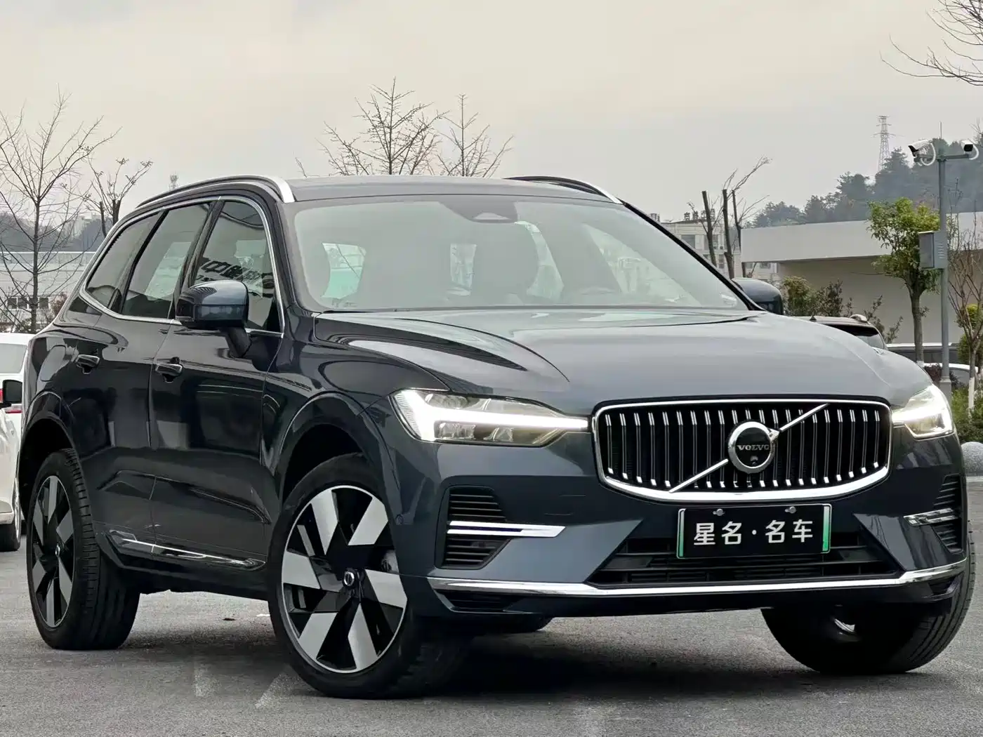VOLVO XC60 PLUG IN HYBRID