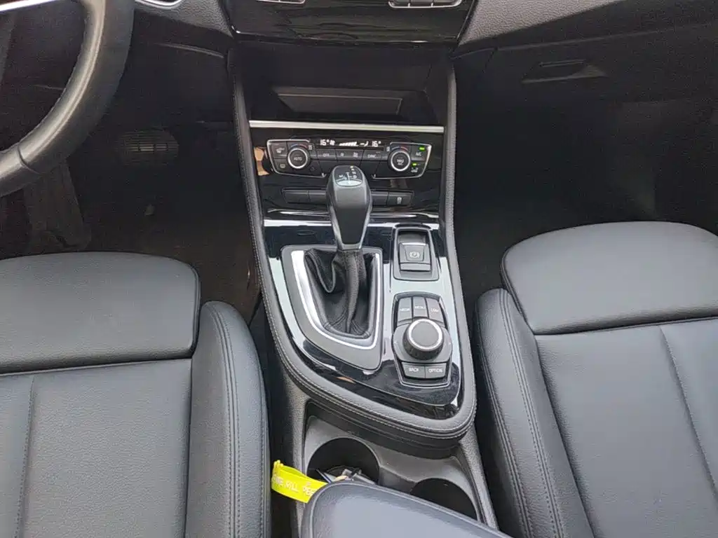 BMW 2 Series Touring 2018 2016 218i Sport Design Package