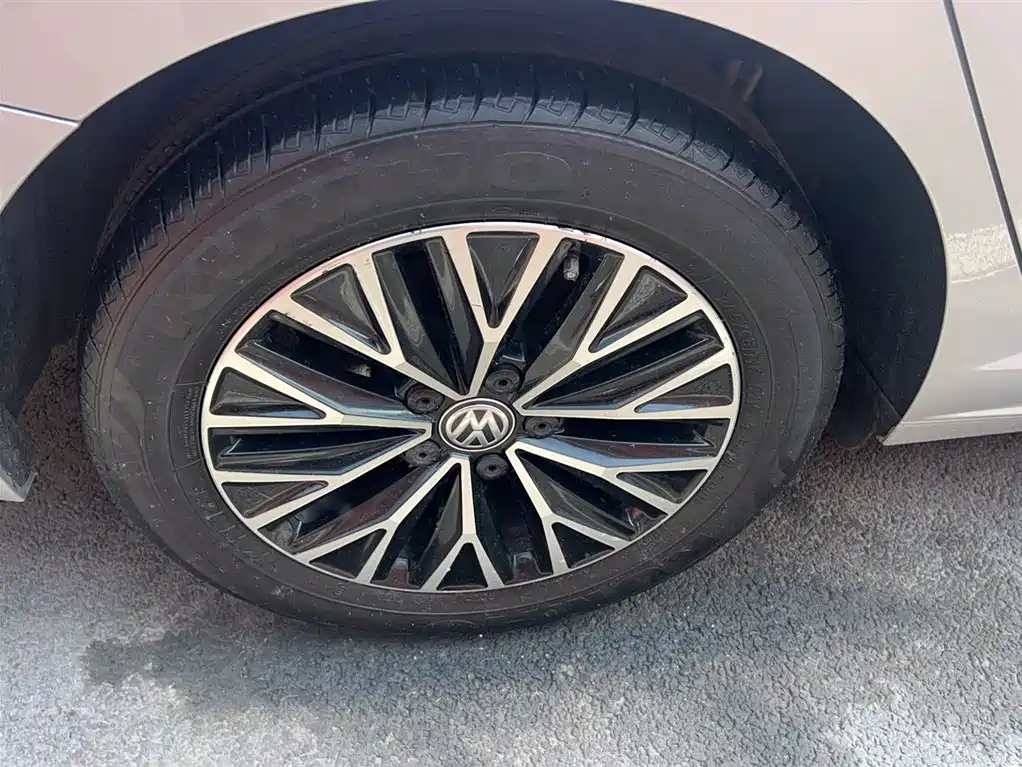 Volkswagen Sagitar 2019 280TSI DSG Comfort Edition China VI фото 7