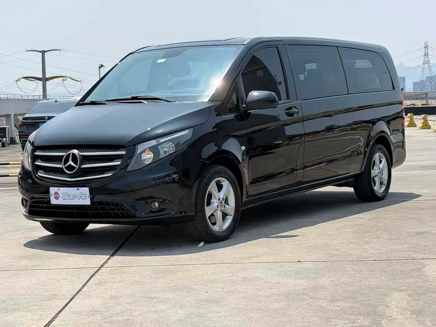 Mercedes-Benz Vito 2016 2.0T Elite Edition
