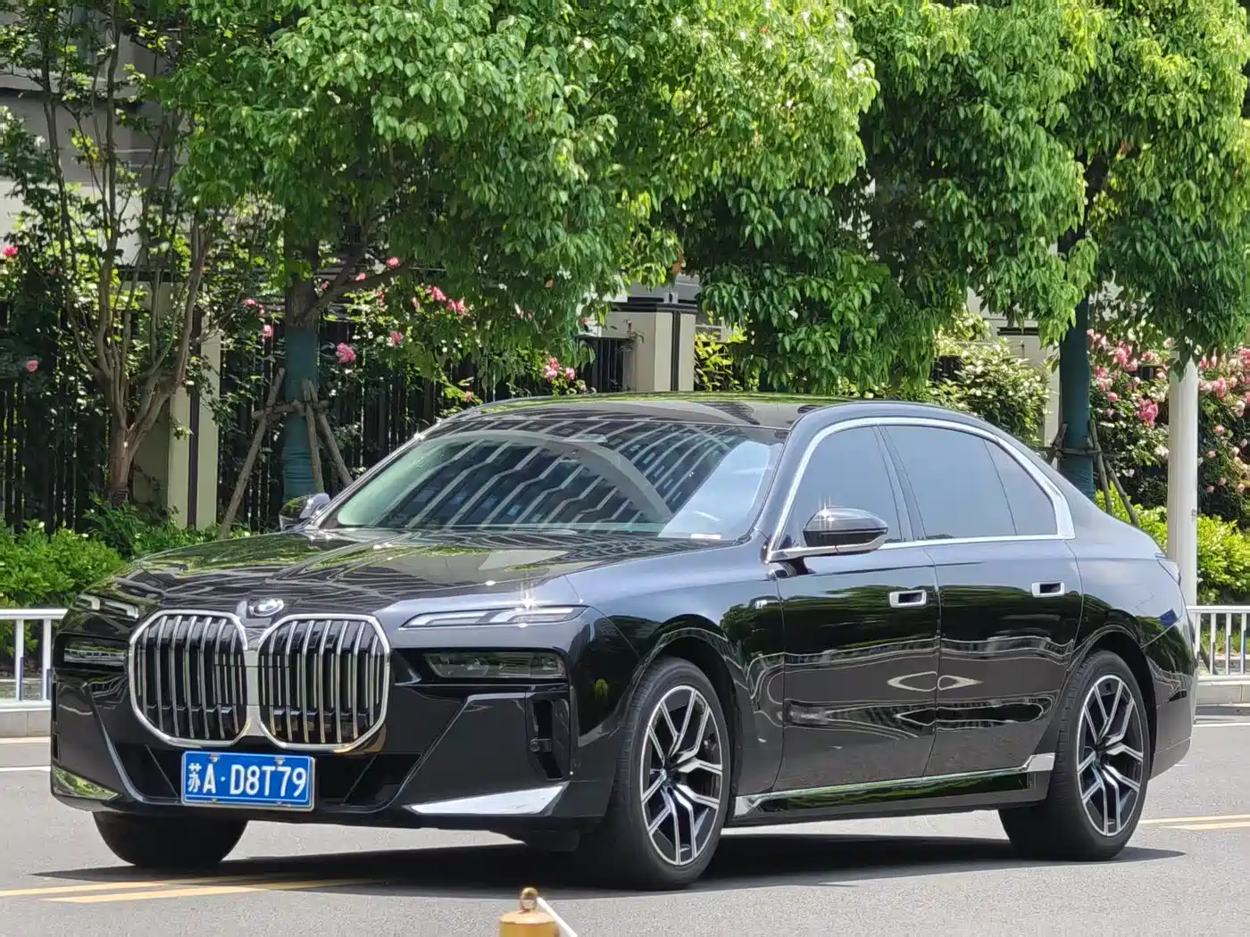 BMW 7 Series 2023 Model 735Li M Sport Package