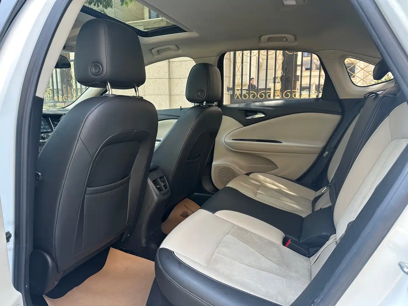 Buick Verano 2019 Sedan 15S Auto Leading фото 6