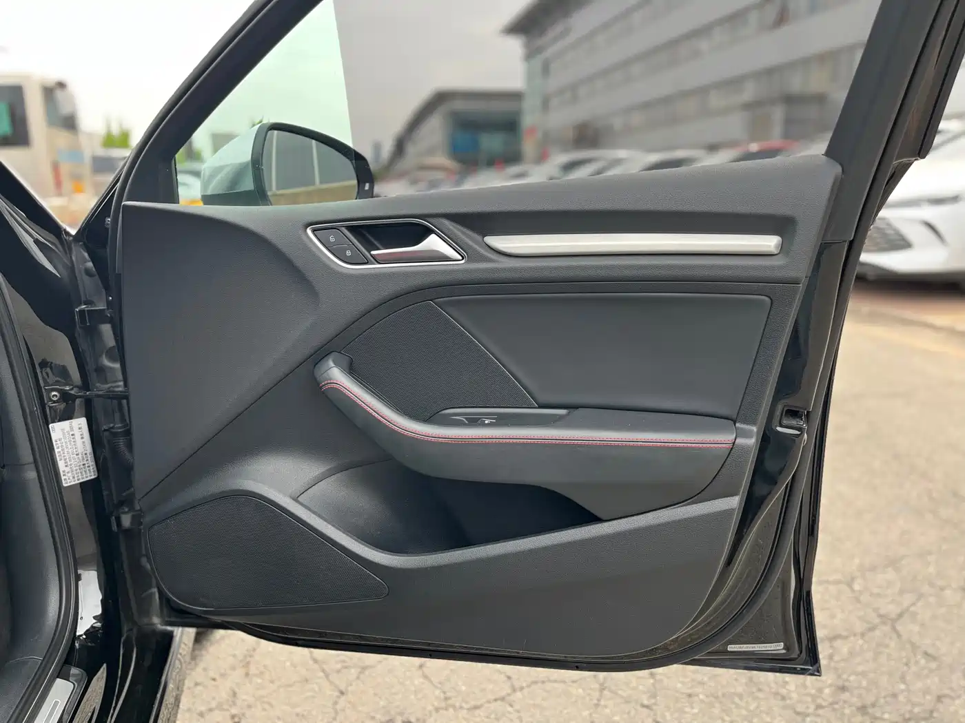 Audi S3 2019 Audi S3 2.0T Limousine фото 24