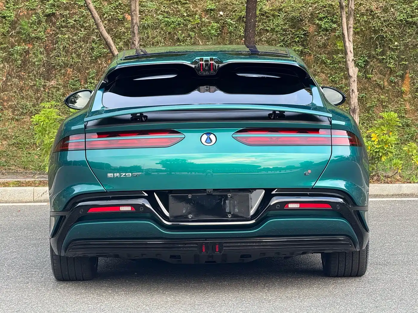 Denza Z9GT 2026 2026 Model Yi San Fang Flash Charge Performance Edition