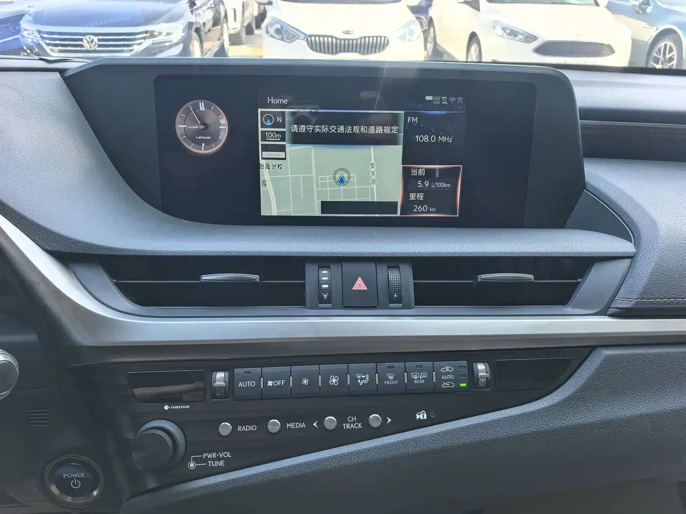 Lexus ES 2018 300h Premium Edition China V фото 10
