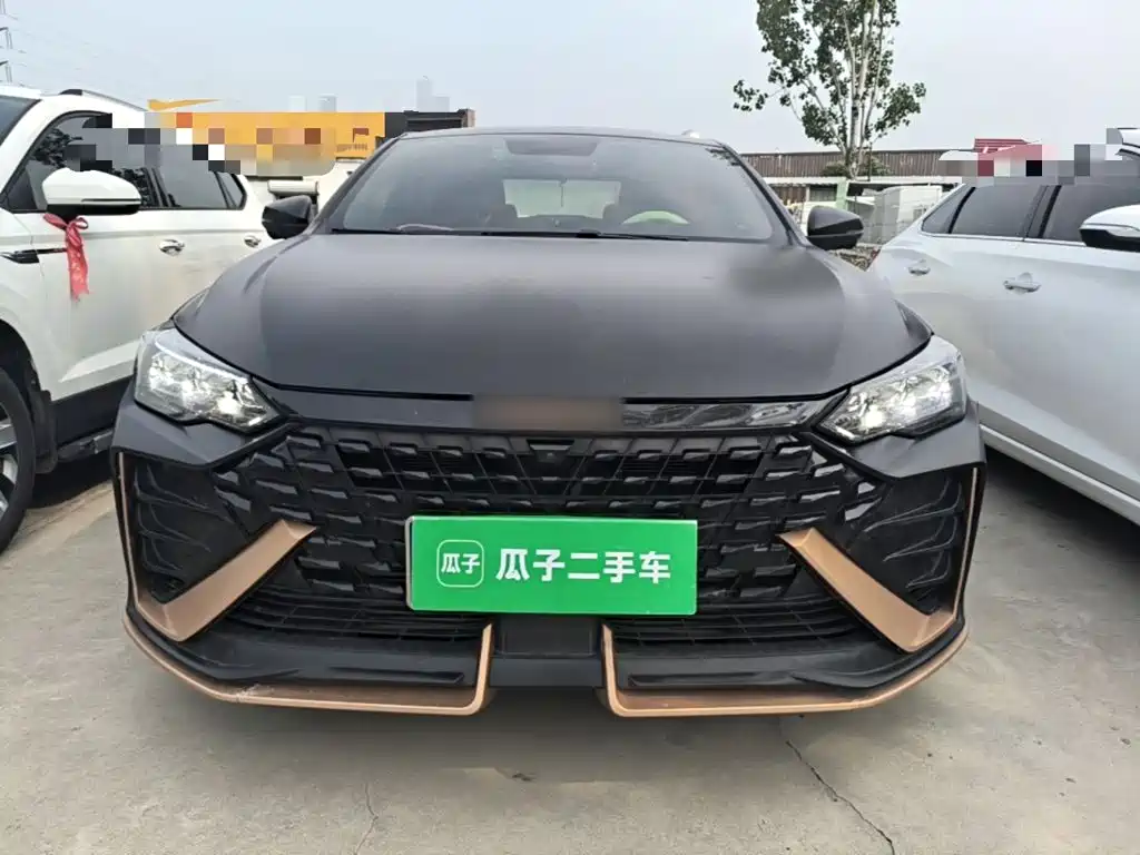 Dongfeng Aeolus Yixuan MAX 2022 2021 1.5T Dark Night Dawn Edition
