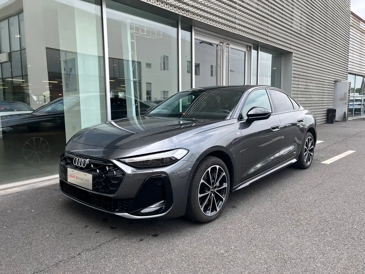 Audi A5L 2025 2.0T Sport Edition Plus