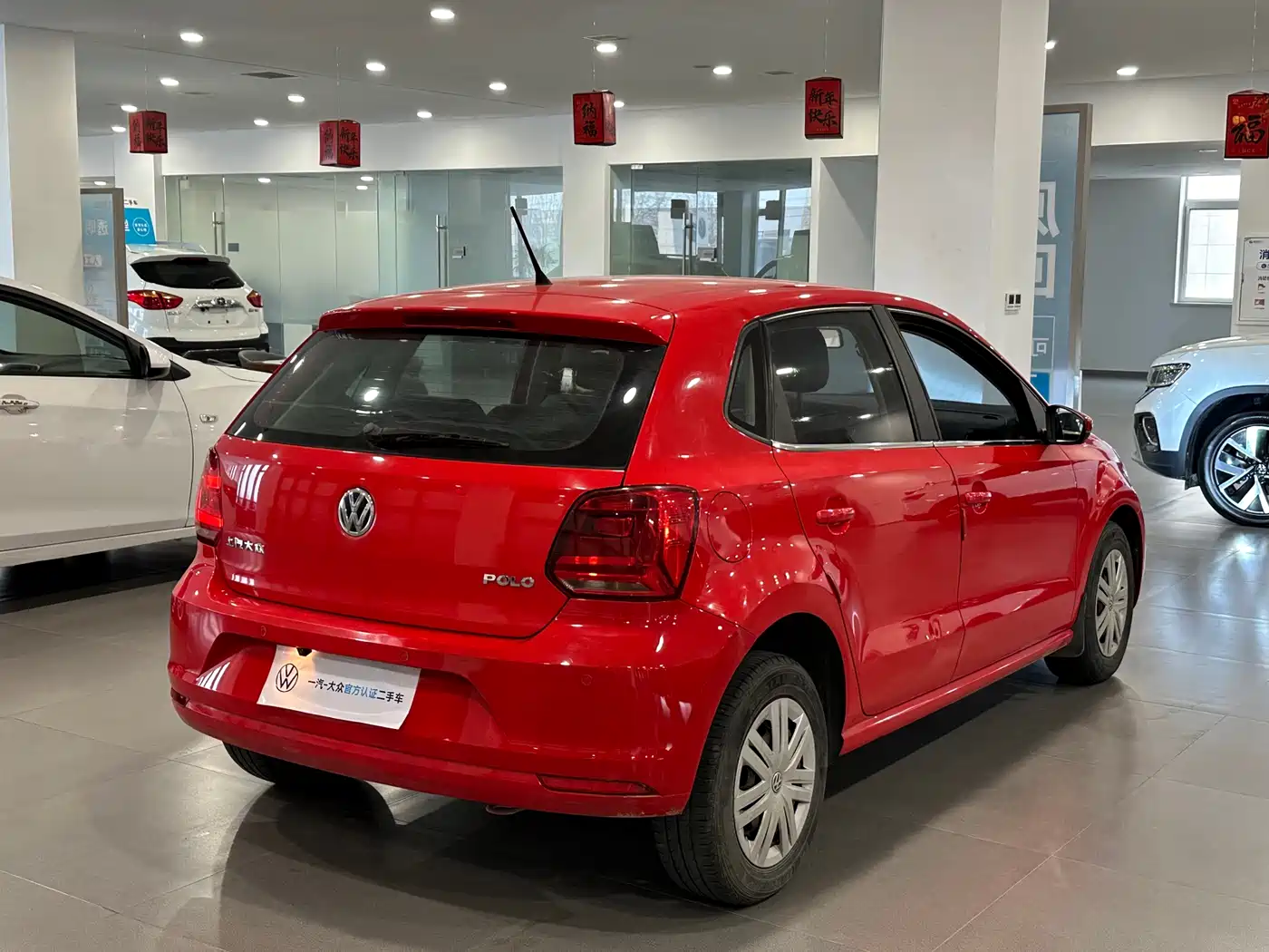 Volkswagen Polo 2016 1.4L Automatic Trend фото 9