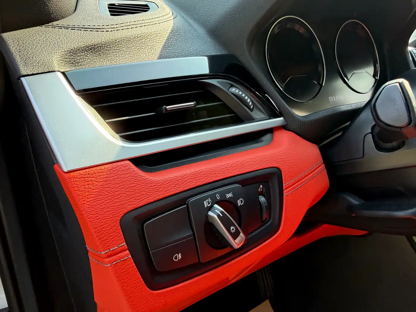 BMW X2 2021 sDrive25i Leading M Sport Package фото 26