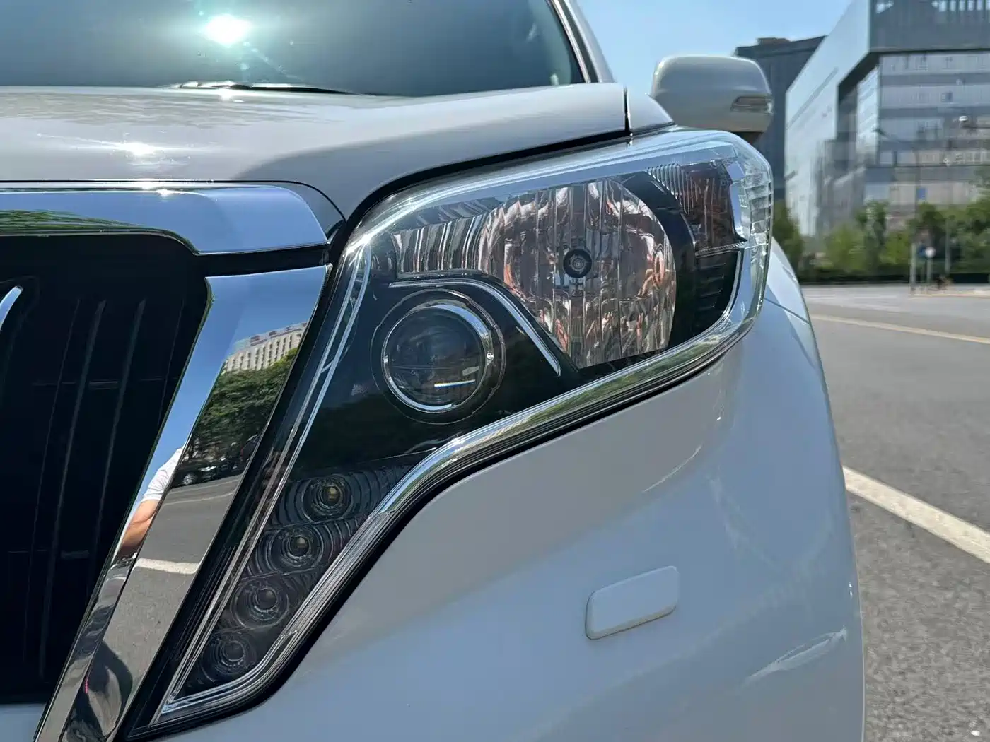 Toyota Prado 2014 4.0L Automatic TX-L фото 8