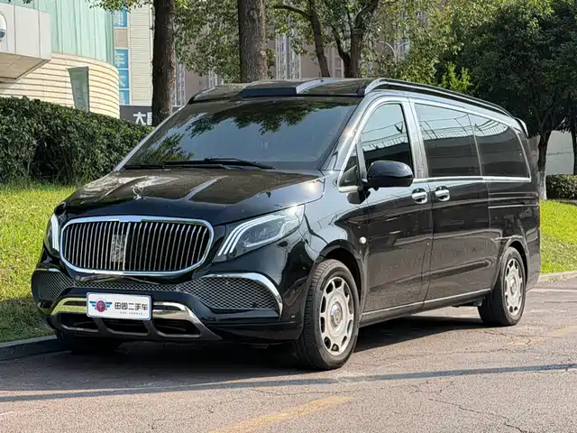 Mercedes-Benz Vito 2023