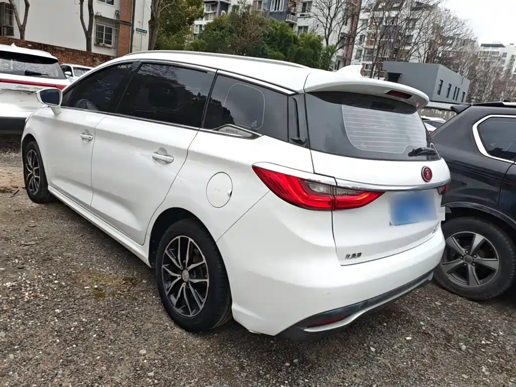 BYD Song MAX 2017 1.5T Auto Smart Connect Premium 7-seater фото 24