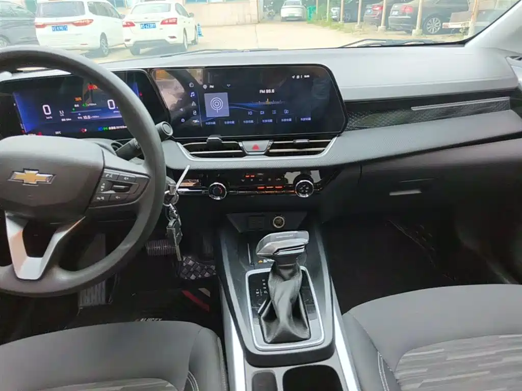 Chevrolet Monza 2024 1.5L Dual-Clutch Enjoyment Edition фото 13
