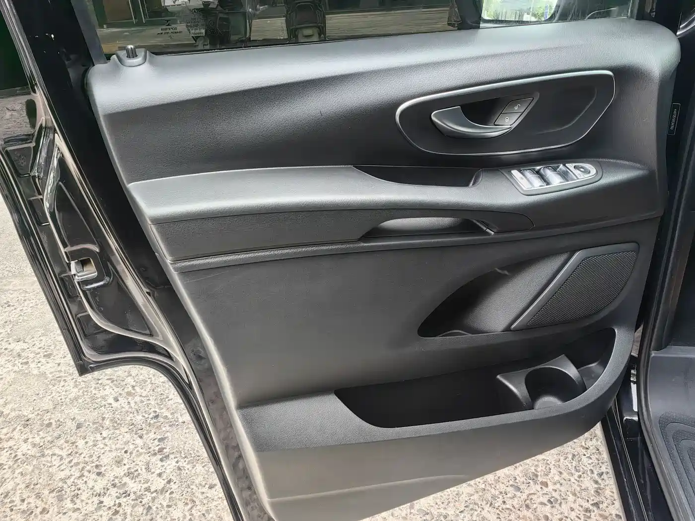 Mercedes-Benz Vito 2021 2.0T Elite 7-Seater фото 18