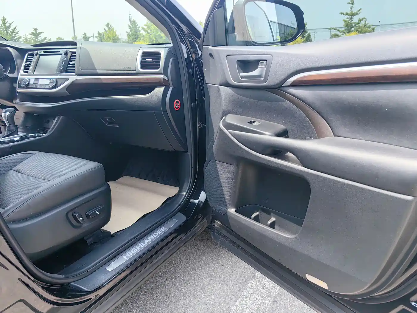 Toyota Highlander 2017 2.0T 4WD Ultimate 7-Seater фото 8