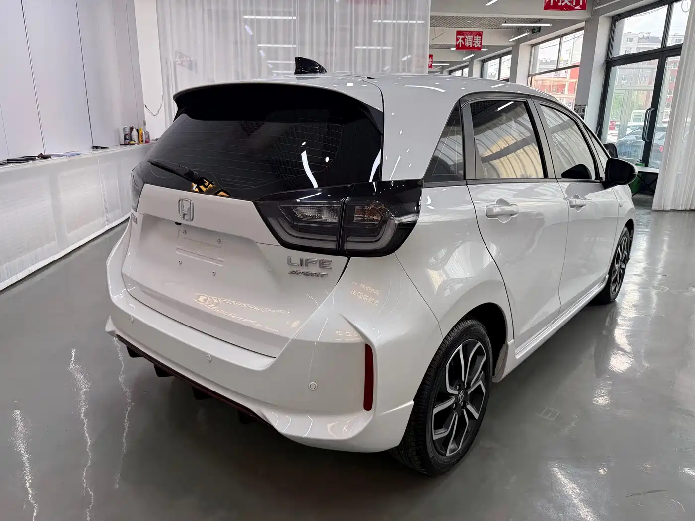 Honda LIFE 2023 2021 1.5L CVT SPO-SS Agile Edition