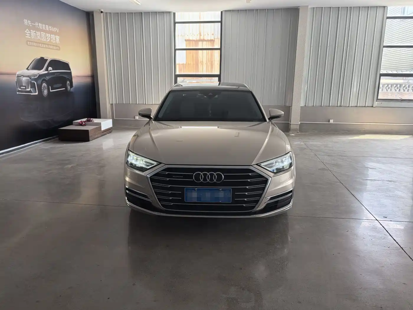Audi A8 2021 A8L 50 TFSI quattro Comfort фото 2
