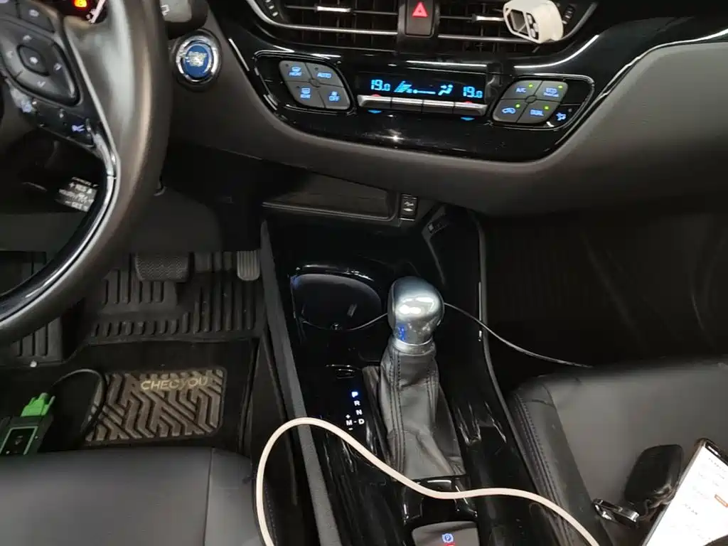 Photo 14 - Toyota C-HR