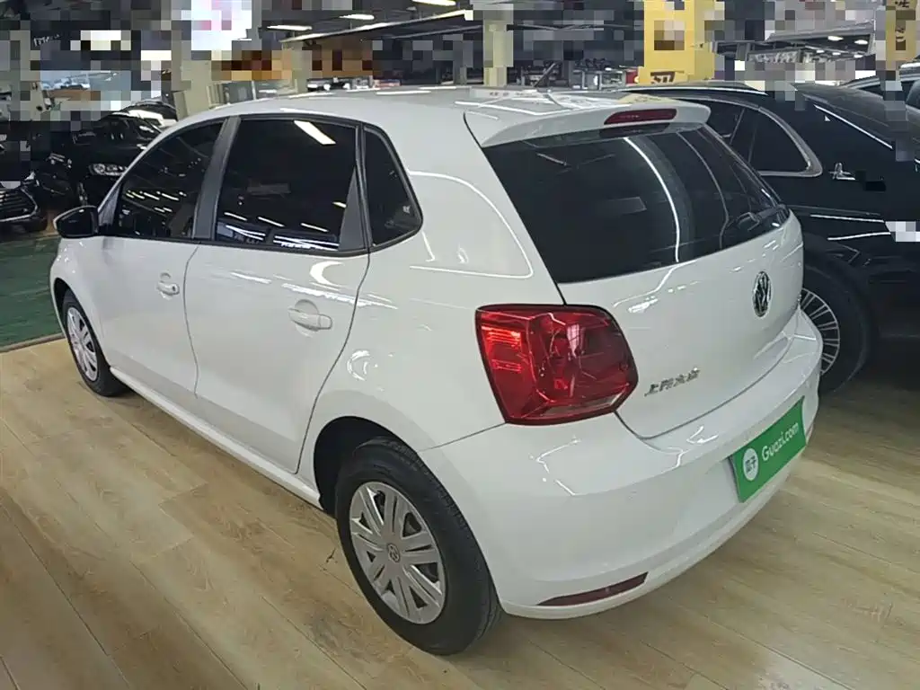 Volkswagen Polo 2018 1.5L Auto Safe Drive фото 5