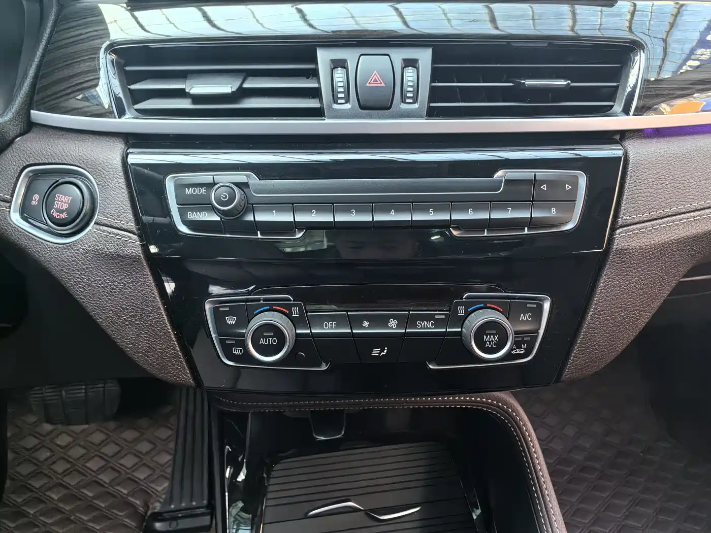 BMW X1 2022 Facelift xDrive25Li Premium Edition фото 16