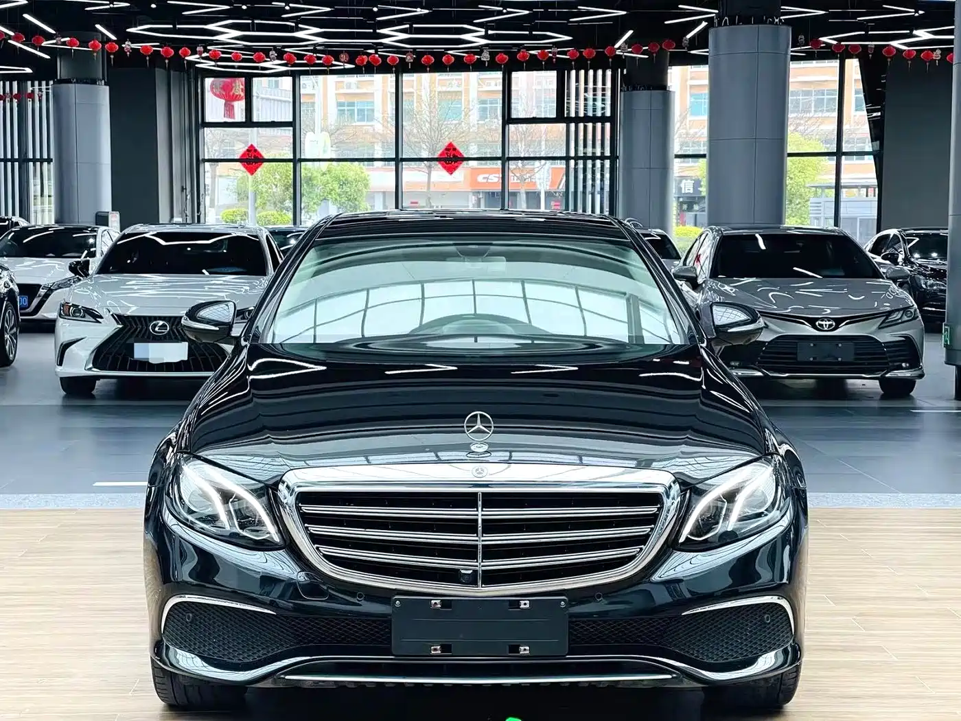 Mercedes-Benz E-Class 2020 Facelift E 300 L Exclusive фото 2