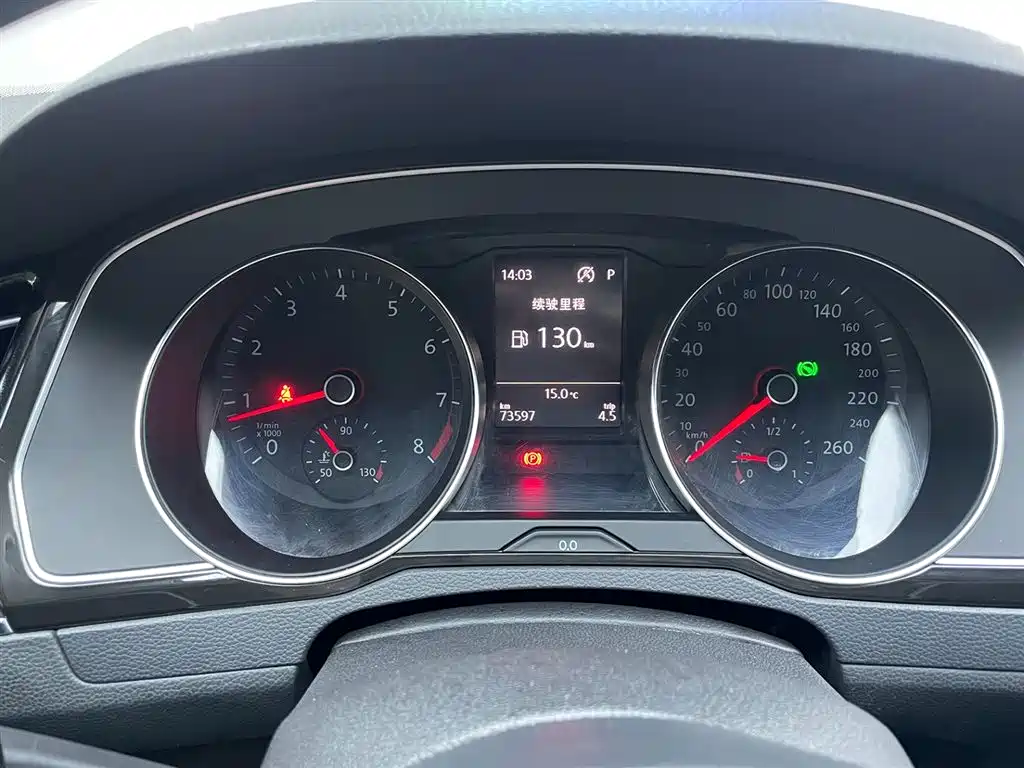 Volkswagen Magotan 2018 330TSI DSG Luxury фото 7