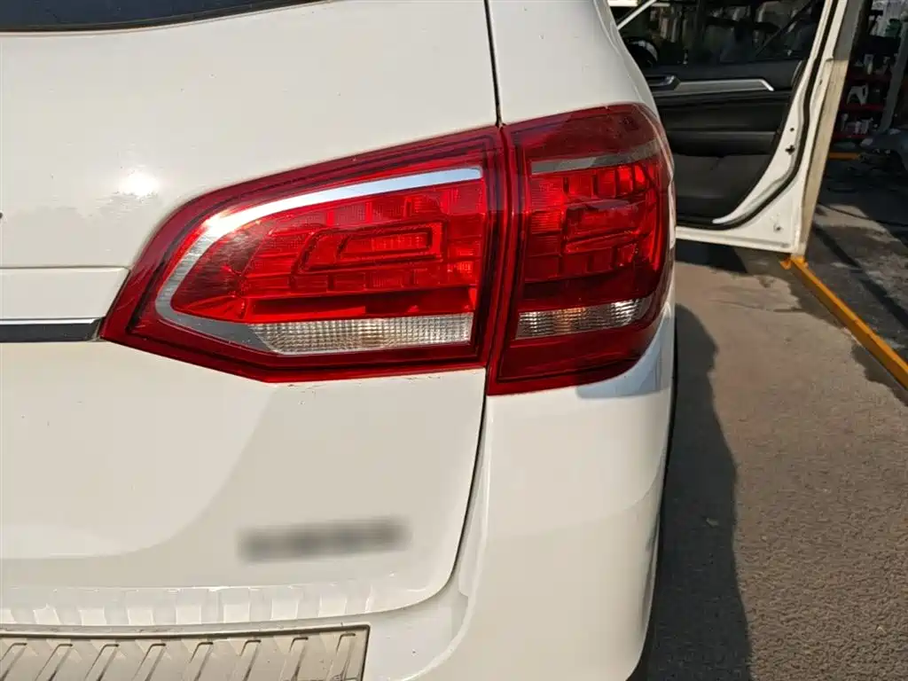 Haval H6 2018 Sport Edition 1.5T Manual 2WD Elite China V фото 8