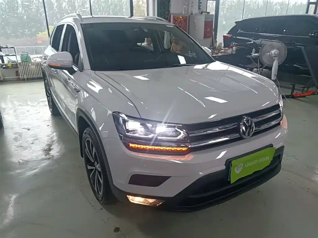 Volkswagen Tharu 2020 Model 280TSI 2WD Luxury Plus China VI фото 4