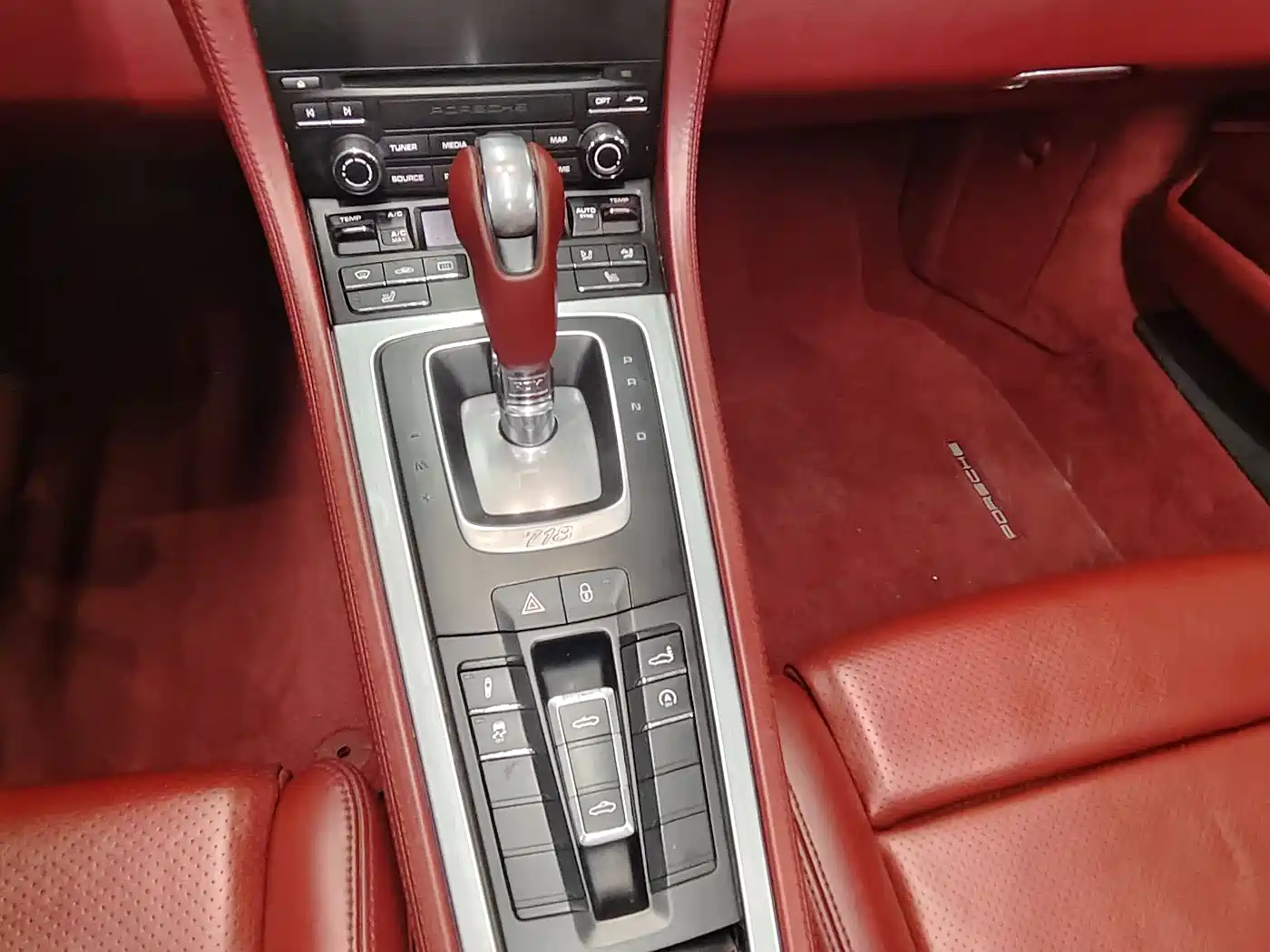 Porsche 718 2016 Boxster 2.0T фото 8
