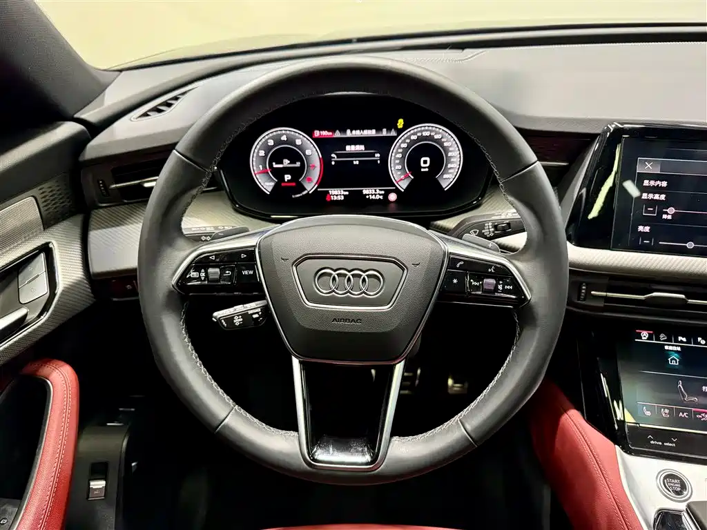 Audi Q6 2024 45 TFSI quattro Black Warrior Edition 6-seater фото 14